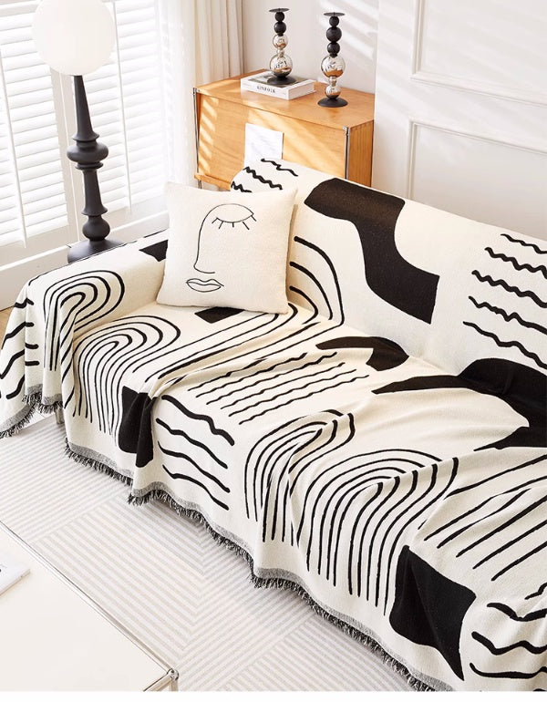 Multifunctional Double-sided Blanket With Irregular Geometric lines