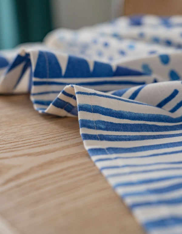 Blue Puzzle Geometric Print Simple Cotton  Linen Tablecloth