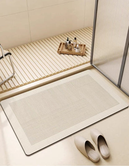 Tapis de salle de bain antidérapant en silicone absorbant l'eau blanc crème