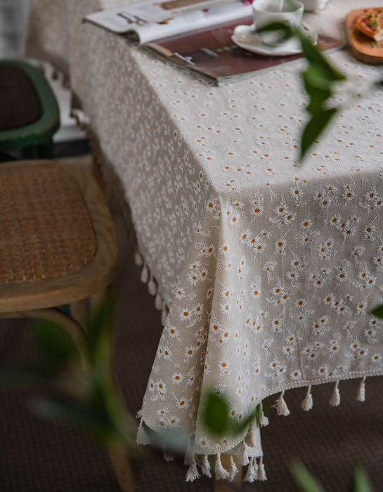 Farmhouse Style Daisy Embroidered Tablecloth