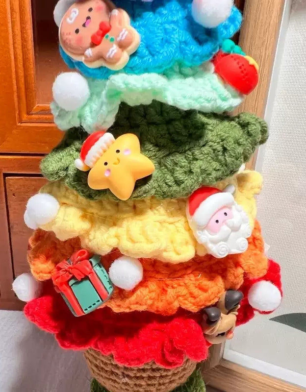 Árbol de Navidad tejido a mano para decorar el hogar