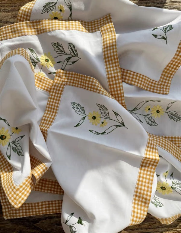 Pastoral Embroidered Daisy  Napkins Cloth