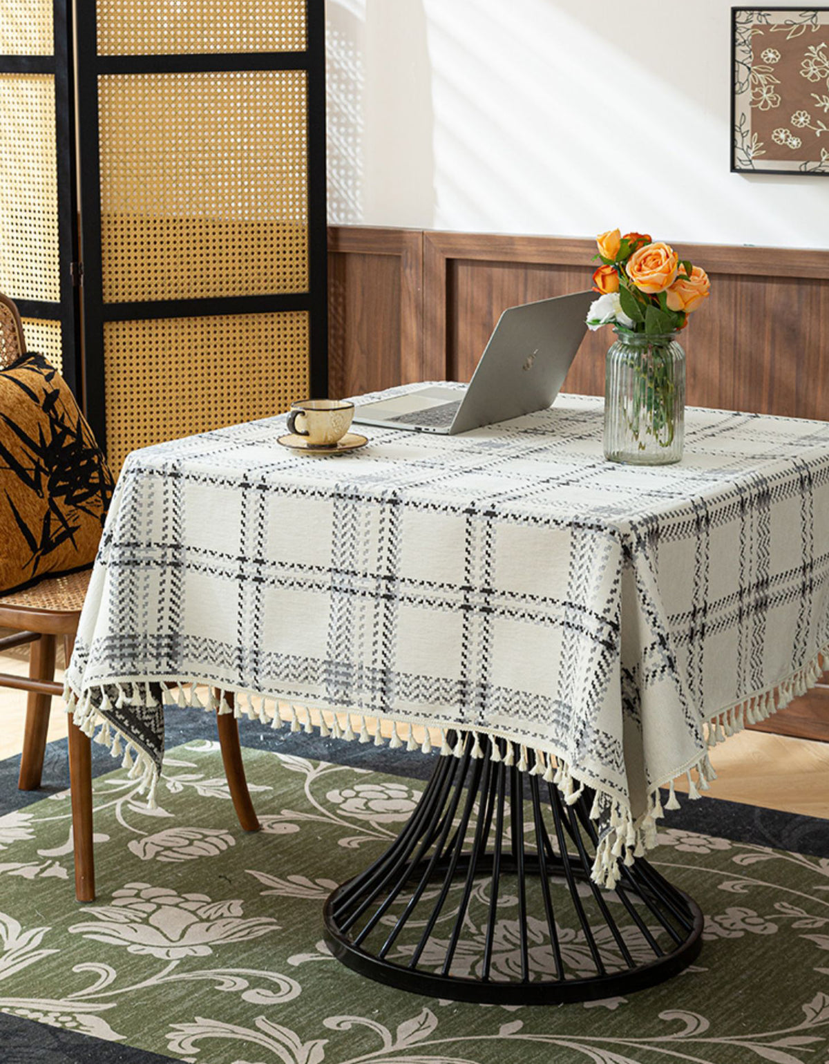 Rustic Farmhouse Plaid Tablecloth with Tassel