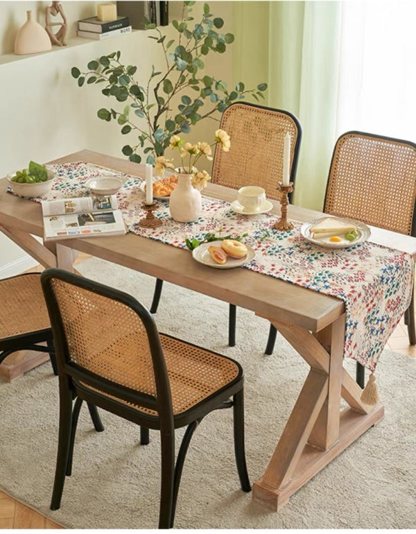 Vintage Pastoral Jacquard Table Runner