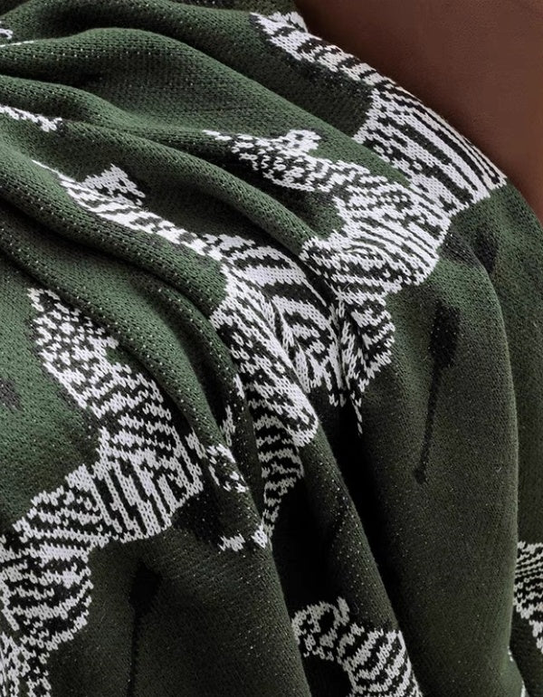 Zebra Pattern Knitted Sofa Blanket