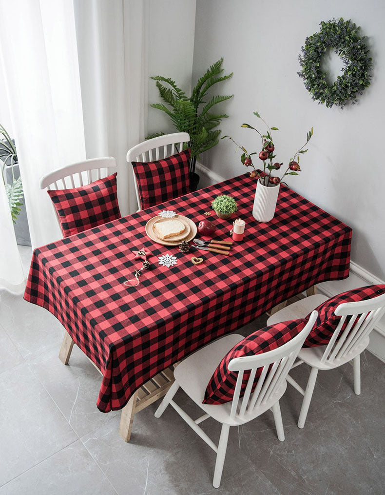 Large Gingham Tablecloth