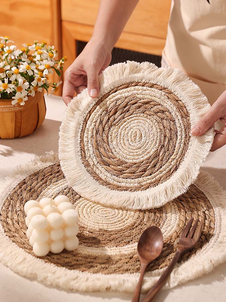 Circle Tassel Straw Placemat (PACK OF 2)