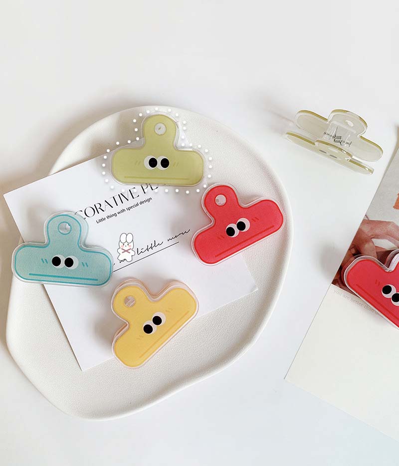 Cute Cartoon Acrylic Clip (4 PCS )