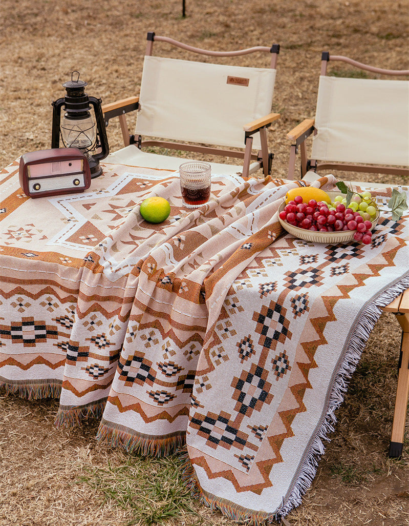 Ethnic Style Geometric Pattern Bohemian Tassel Picnic Blanket