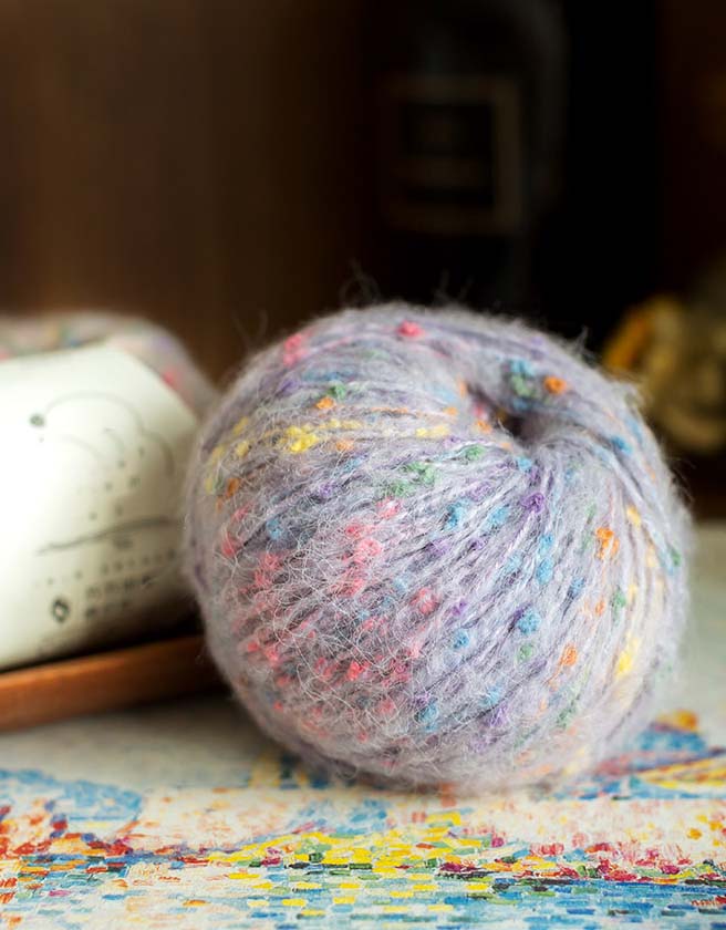 Vintage Pointillism Knitting Wool Roll
